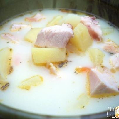 Сырный суп с копченой курицей
