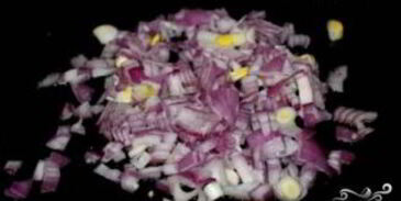 сырный суп с курицей и грибами