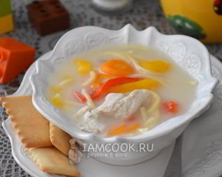 Сырный суп с курицей и вермишелью