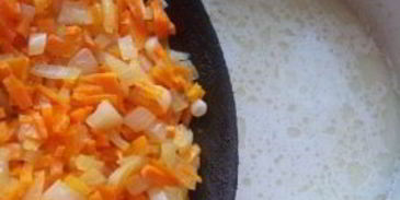 сырный суп со свининой