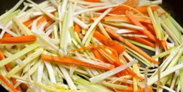 рыбный суп уха из осетра