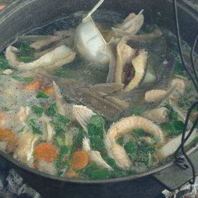 Уха из стерляди и семги