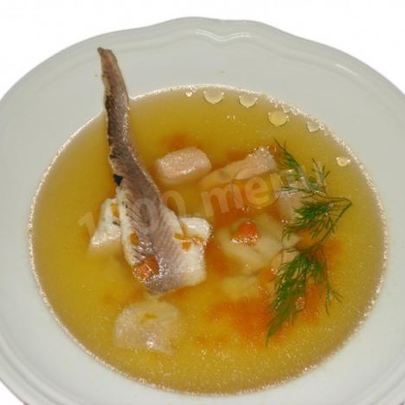 Уха из стерляди с речной рыбой