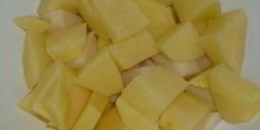 уха с пшеном и картошкой