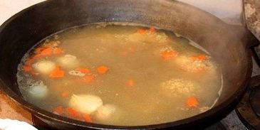 уха с речной рыбы