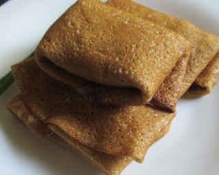 Блины на сыворотке с начинкой из сельди