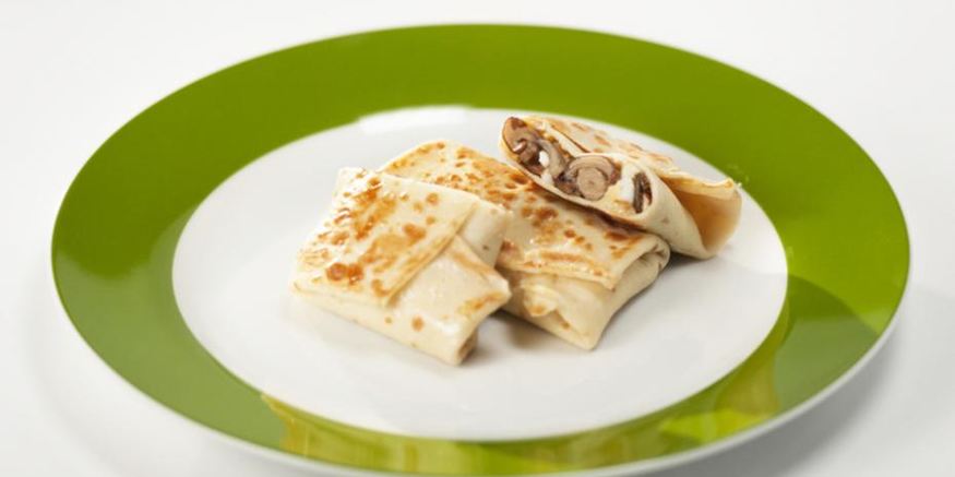 Рецепт блинов с грибами и яйцом