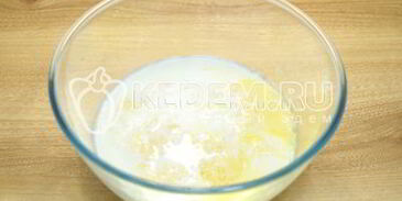 блины с колбасой и сыром