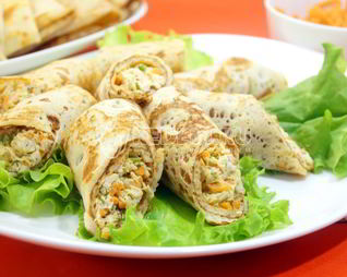 Блины с курицей и морковью по-корейски