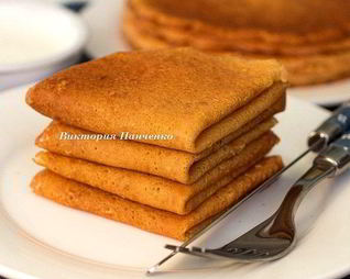 Нутовые блины с луковым припеком