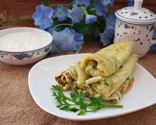 Сырные блины с зеленью