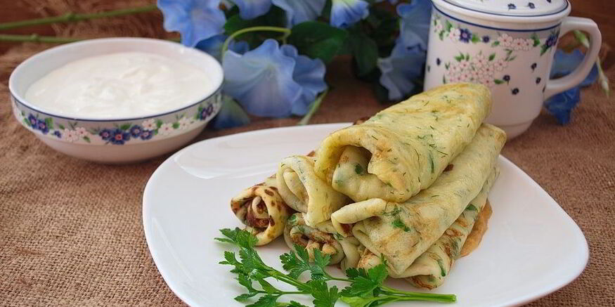Рецепт сырных блинов с зеленью
