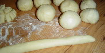 булочки хризантемы