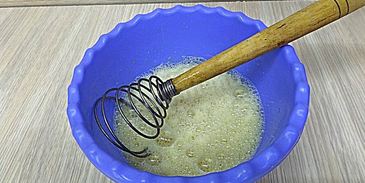 булочки с курагой из дрожжевого теста