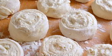 булочки с творогом