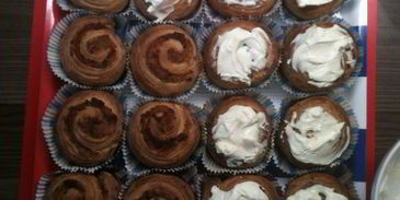 булочки с яблоками и корицей