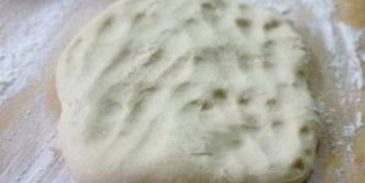 классические круассаны