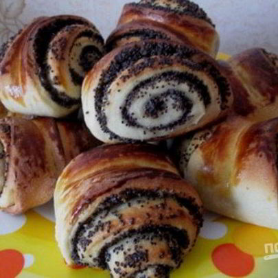 Маковые булочки