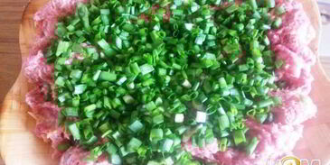 мясные ватрушки с фруктовой начинкой