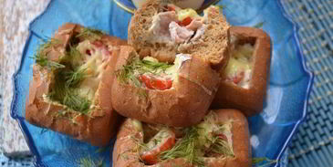 закусочные булочки с тунцом