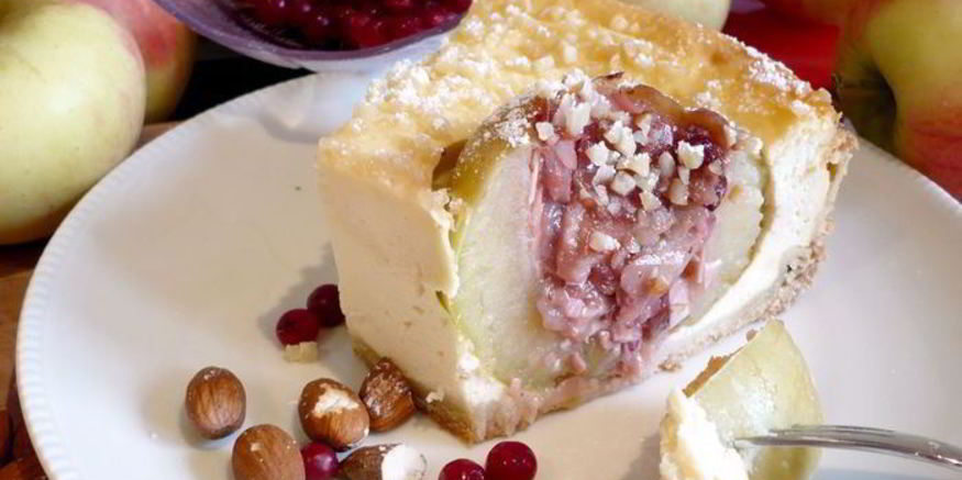 Рецепт чизкейка с печеными яблоками