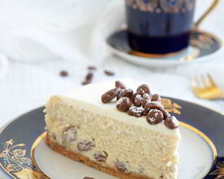 Чизкейк с ромом и изюмом