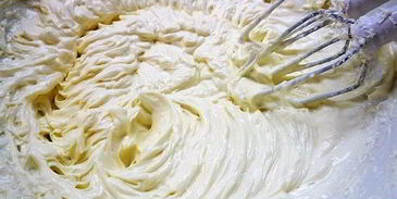 лимонный чизкейк с марципаном и маком