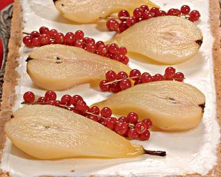 Миндальный чизкейк с грушами