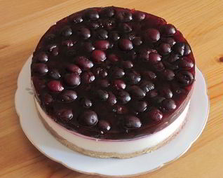 Творожный чизкейк с вишней без выпечки