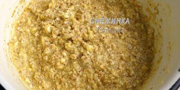 ароматный миндальный кекс с малиной