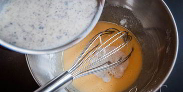 капкейки с двойным кремом шоколад и бананы