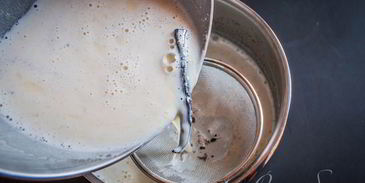 капкейки с двойным кремом шоколад и бананы