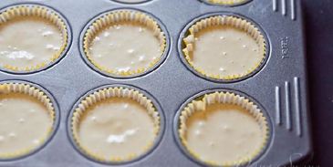 капкейки с двойным кремом шоколад и бананы