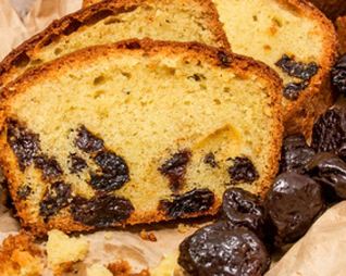 Кекс с черносливом