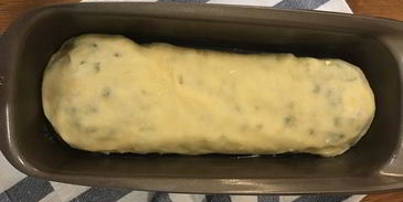 кекс с маком и изюмом