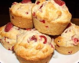 Кексики с клубникой