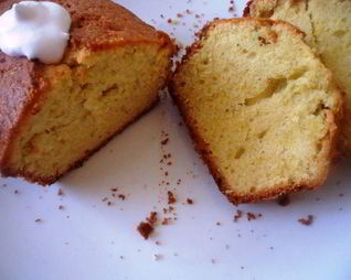 Лимонный кекс в лимонной глазури