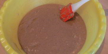 шоколадно-творожные кексы с брусникой