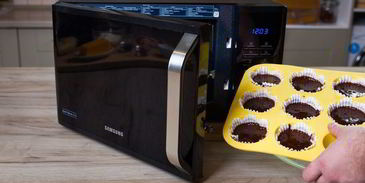 шоколадные кексы с кремом в микроволновке samsung