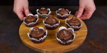 шоколадные кексы с кремом в микроволновке samsung