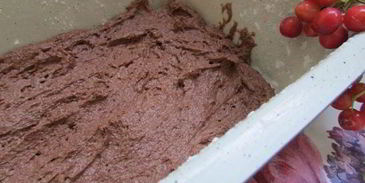 трехслойный кекс с вяленым кизилом