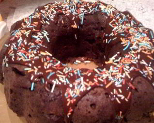 Творожно-шоколадный кекс с миндалем