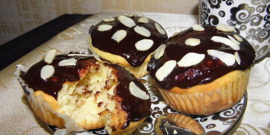 Рецепт творожных кексов с шоколадом и бананом