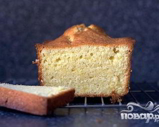 Воздушный кекс с коньяком