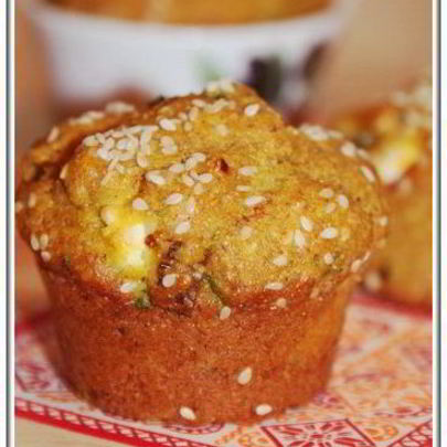 Закусочные кексы с брынзой и зеленью