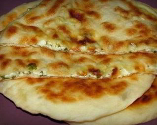 Быстрые хачапури с творогом и сыром