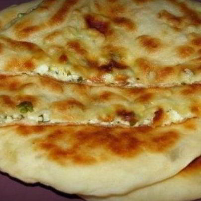 Быстрые хачапури с творогом и сыром