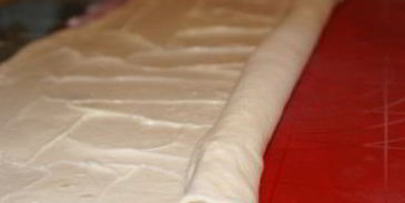 хачапури из слоеного теста