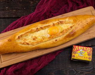 Хачапури по-аджарски