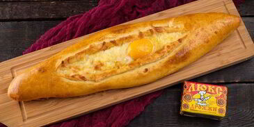 хачапури по-аджарски